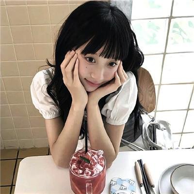 长大的世界没有童话